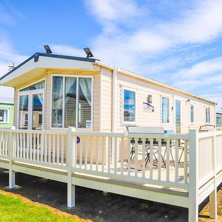 Big Skies Platinum Plus Holiday Home With Wifi, Netflix, Dishwasher, Decking Camber Zewnętrze zdjęcie